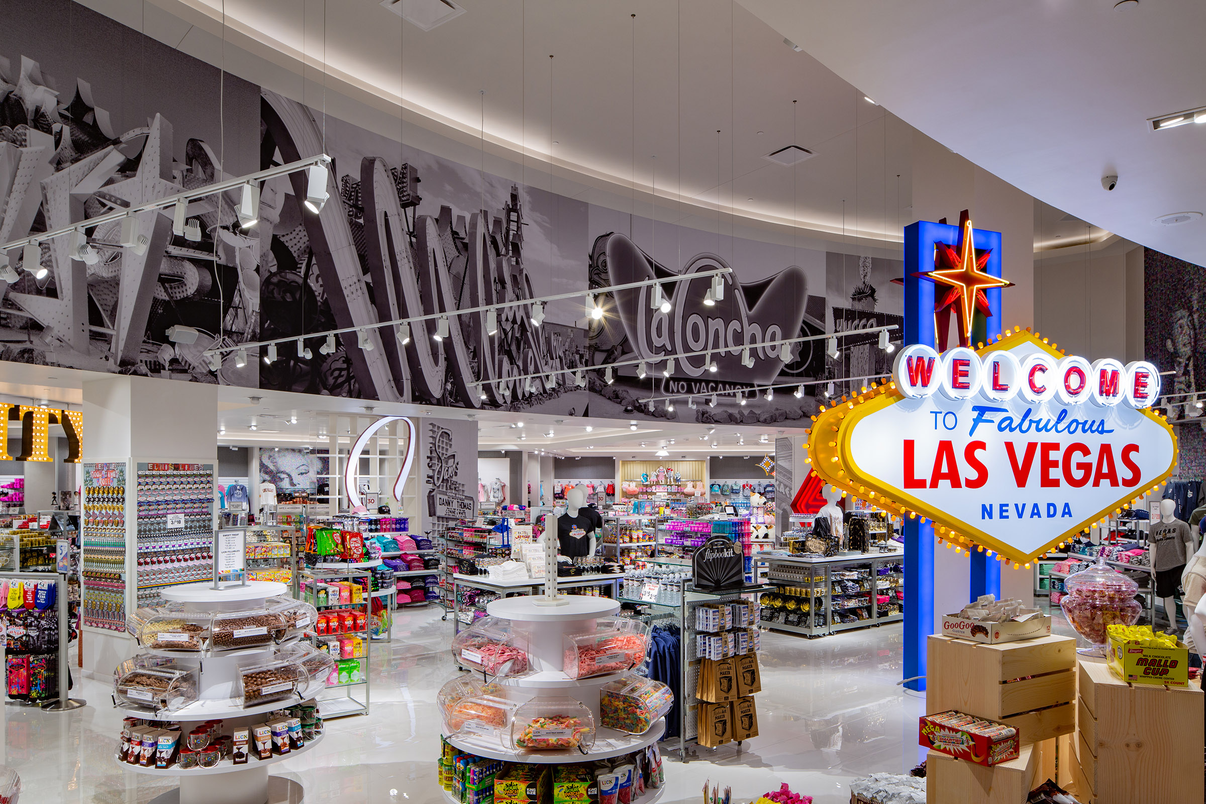 Welcome To Las Vegas Store Now Open at Forum Shops in Caesar's Palace - DC  Building Group